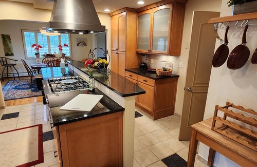 Mount Vernon House | Main floor master, gourmet kitchen, and Hot tub with amazing mountain views