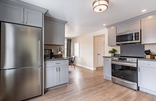 Lenox Apartment | Main Street Delight 1bedroom