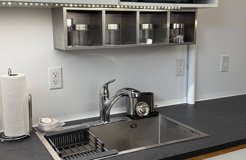 Nanton Apartment | Main Street Hotel