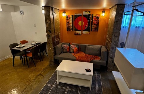 Nanton Apartment | Main Street Hotel