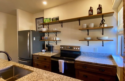Waynesville Apartment | Main Street Retreats 102 - Brand New Downtown Apt. 102
