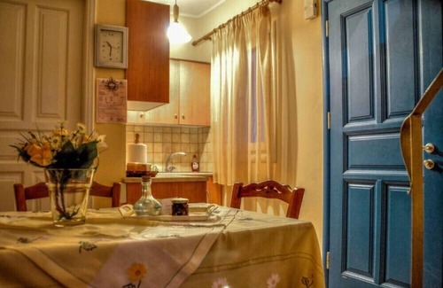 Andros House | Mainades Maisonettes. Splendid view. Green landscape. 2-floor houses.