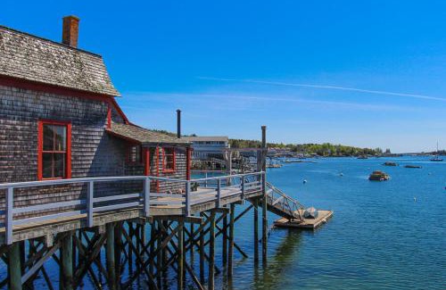 Bayville House | Maine Stay
