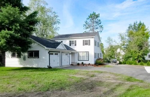 Pittsfield House | MaineStay House