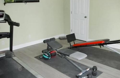 Pittsfield House | MaineStay House
