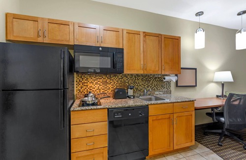 Stanley Hotel | MainStay Suites Stanley