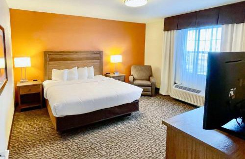 Watford City Hotel | MainStay Suites Watford City - Event Center