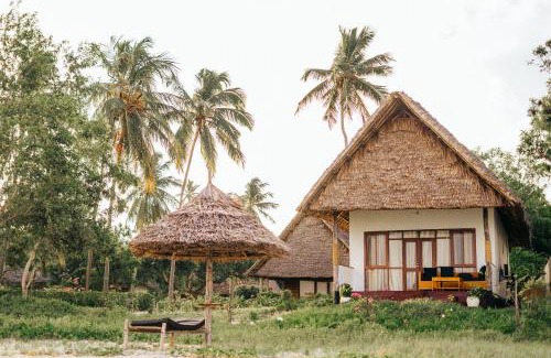 Mafia Island Hotel | Maisara Mafia Beach Lodge