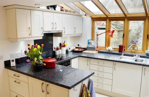Broadwell House | Maisey Cottage