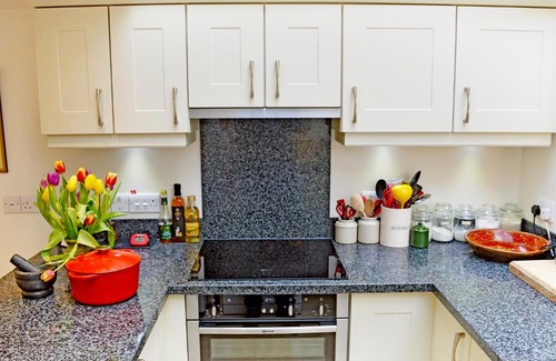 Broadwell House | Maisey Cottage