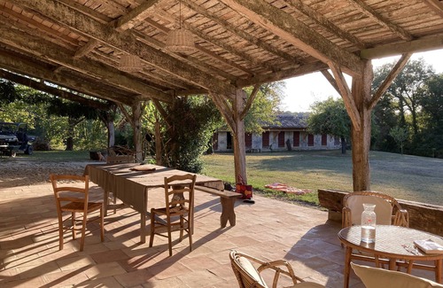 Lamothe-Montravel House | Maison de Campagne Familiale du 16ème Avec Piscine Proche de Saint Emilion