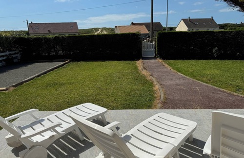 Anneville-sur-Mer House | Maison à 250 Mètres de la Plage Pour Passer de Beaux Moments en Famille