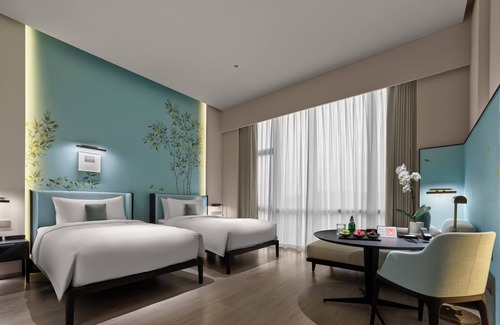 Shizhong District Hotel | Maison Albar Hotels Leshan