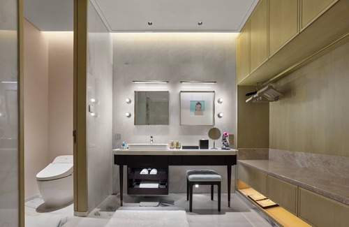 Shizhong District Hotel | Maison Albar Hotels Leshan