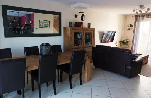 Tremblay-les-Gonesse House | Maison au calme, proche Paris et Disney