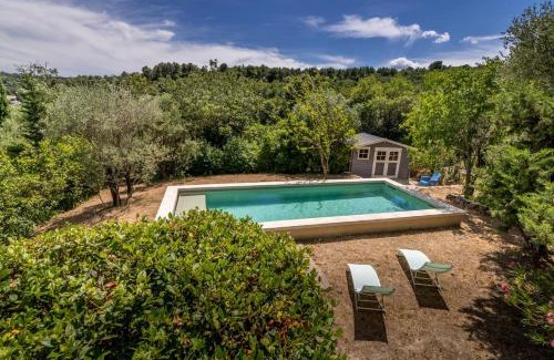 Sauveterre Villa | MAISON AVEC PISCINE - PROCHE AVIGNON - WiFI GRATUIT