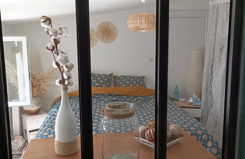 Houilles House | Maison Avec Terrasse au Calme, Proche de Paris