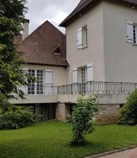 Boulazac-Isle-Manoire Bed & Breakfast | MAISON BLANCHE