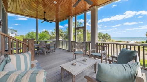 Debordieu Colony House | Maison Blanche home by Peace Vacations