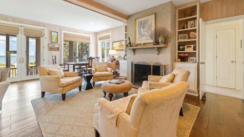 Debordieu Colony House | Maison Blanche home by Peace Vacations