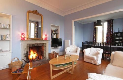 L'Aigle House | Maison bourgeoise avec grand parc, proche centre ville, idéale pour groupes - FR-1-497-57
