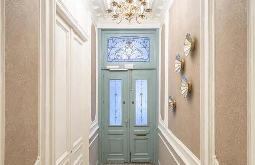Brederode House | Maison Brederode Anvers