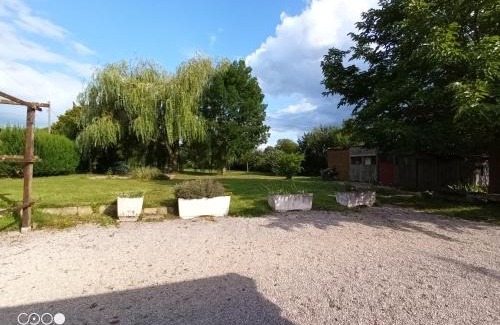 Sornay House | Maison Bressanne