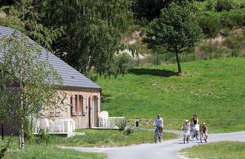 Egletons House | Maison calme à 700 mètres du centre ville