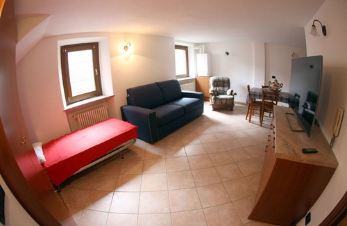 Issogne House | MAISON CASSIUS LO PICHIOT