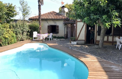 Gee-Riviere House | Maison chaleureuse avec piscine partagee a Gee Riviere 55 m²