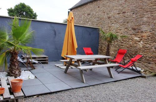 Sains House | Maison charmante près de Sains avec spa et jardin clos