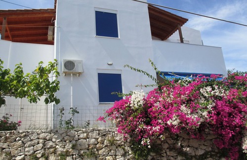 Kournas House | Maison Crétoise Avec Piscine Proche Plage vue mer