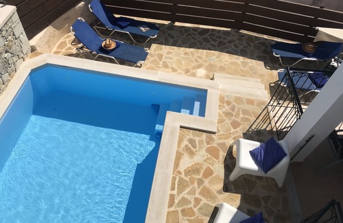 Kournas House | Maison Crétoise Avec Piscine Proche Plage vue mer