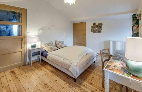 Rozier-Cotes-d'Aurec House | Maison d'artiste de village