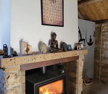 Saint-Jean-et-Saint-Paul House | Maison des biches