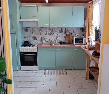 Saint-Eloy-les-Mines House | Maison de campagne