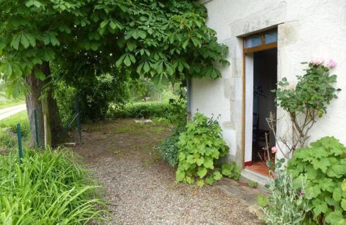 Montoldre House | Maison de campagne confortable avec jardin, barbecue et cheminées - proche de Vichy et activités karting - FR-1-489-170