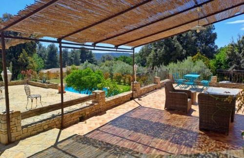 La Cadiere-d'Azur House | Maison de Caractère située au coeur des domaines viticoles de BANDOL