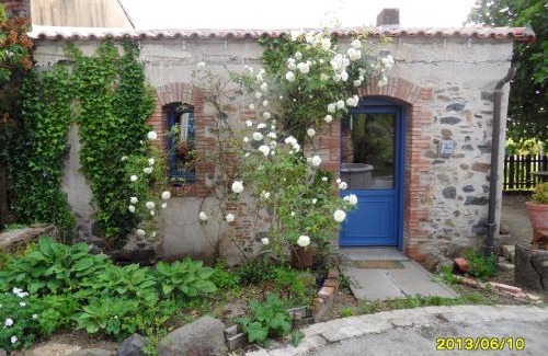 Mouzillon House | Maison de charme à Mouzillon - Jardin et terrasse accueillante