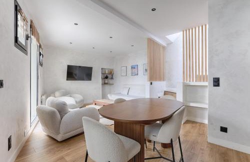 Batignolles Apartment | Maison de charme au coeur de Batignolles