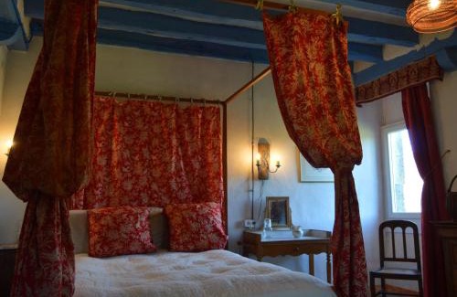 Saint-Maur House | Maison de famille XVIIIème avec jardin privatif en pleine nature, proche Châteauroux - FR-1-591-207