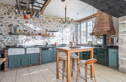 Saint-Etienne-d'Orthe House | Maison de Charme Avec Piscine