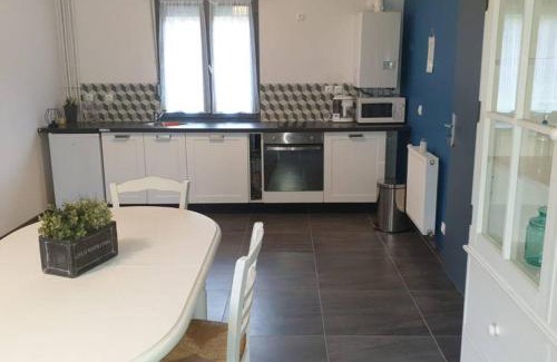 Bruay-la-Buissiere House | Maison de plain pied avec jardin
