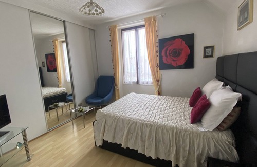 Nogent-sur-Oise House | Maison de Vacances