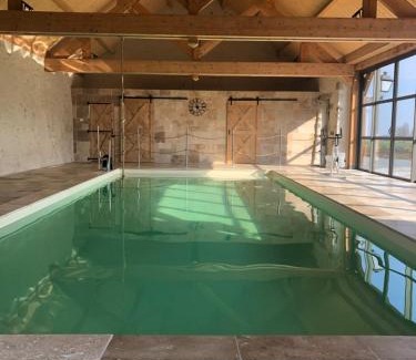 Saint-Victeur House | MAISON DE VACANCES AVEC PISCINE INTERIEURE - Le Grand Champagne
