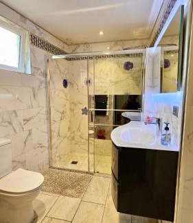 Stains Villa | Maison de Vacances mais pas de fêtes