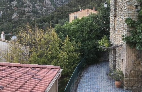 Castiglione House | Maison de Village en Montagne