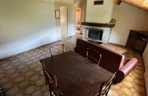 Aullene House | Maison de Village