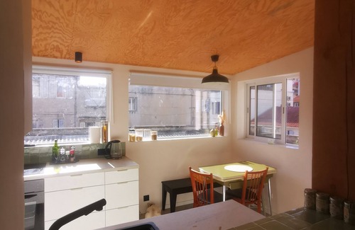 4th Arrondissement House | Maison de Ville aux Chartreux - Jardin et Bassin