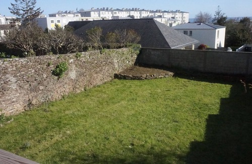 Rive Droite House | Maison de Ville, Grand Jardin, vue Rade de Brest